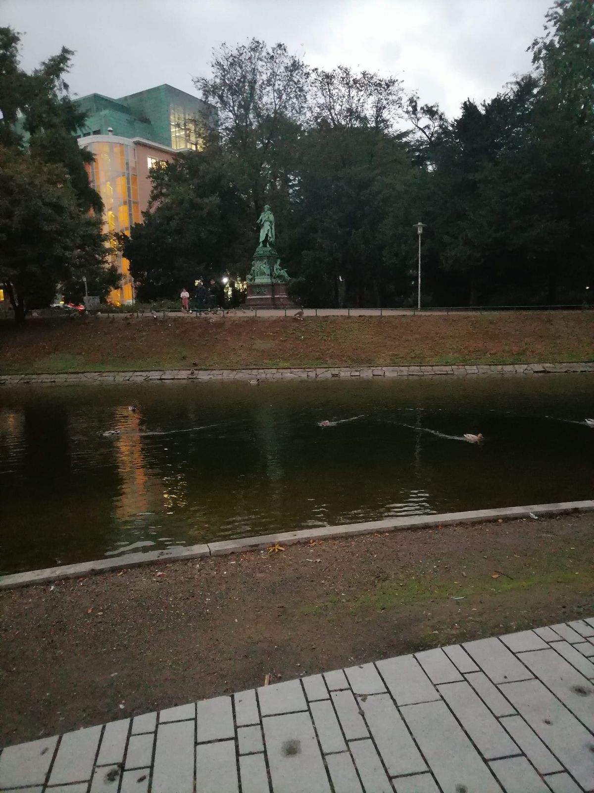 Düsseldorf Gezisi