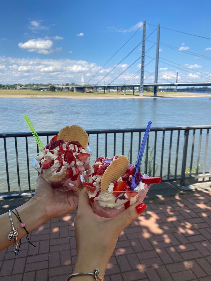 Düsseldorf da Bir Hafta Sonum